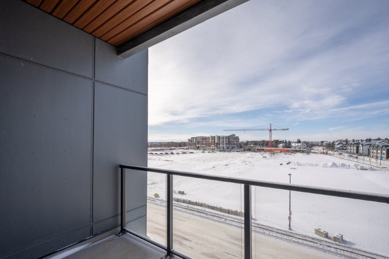 512, 330 Dieppe Drive SW, Calgary, 1 Bedroom Bedrooms, 0 ,1 BathroomBathrooms,Condos/Townhouses,For Rent,Quesnay at Currie,512, 330 Dieppe Drive SW,5,3385