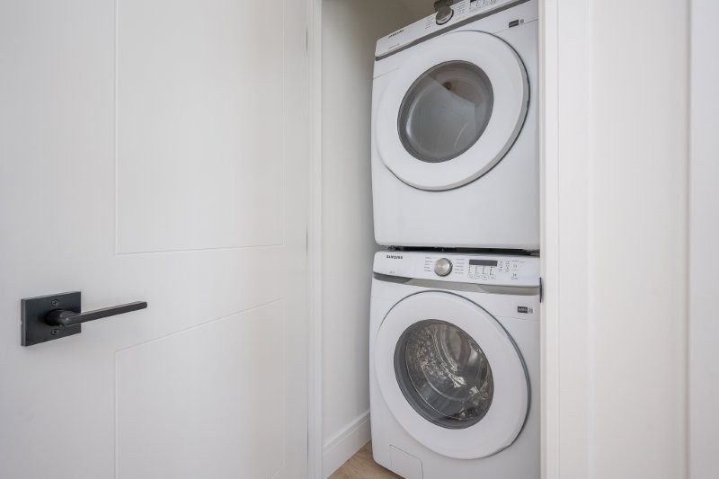 512, 330 Dieppe Drive SW, Calgary, 1 Bedroom Bedrooms, 0 ,1 BathroomBathrooms,Condos/Townhouses,For Rent,Quesnay at Currie,512, 330 Dieppe Drive SW,5,3385