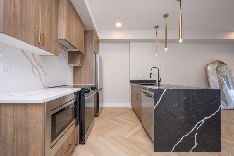 506, 30 Dieppe Dr SW, Calgary, 1 Bedroom Bedrooms, 0 ,1 BathroomBathrooms,Condos/Townhouses,For Rent,Quesnay,0,3386