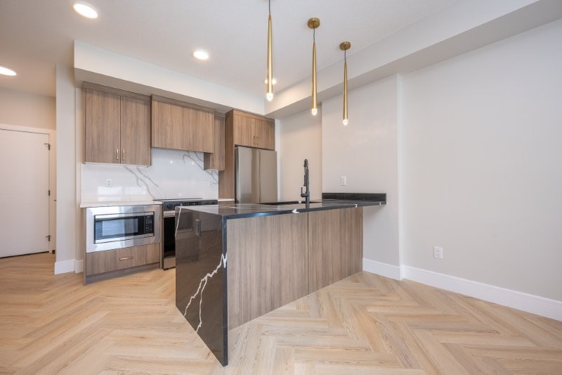 506, 30 Dieppe Dr SW, Calgary, 1 Bedroom Bedrooms, 0 ,1 BathroomBathrooms,Condos/Townhouses,For Rent,Quesnay,0,3386