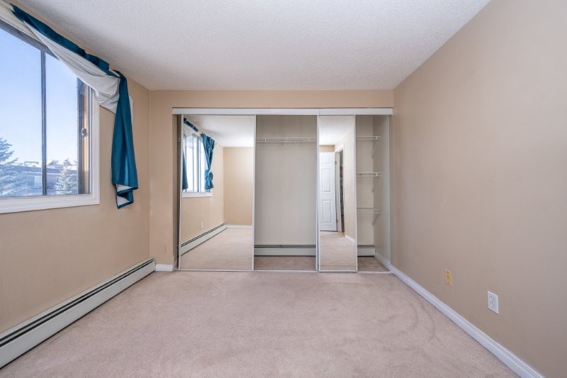 203, 6825 Centre Street NW, Calgary, 2 Bedrooms Bedrooms, 0 ,1 BathroomBathrooms,Condos/Townhouses,For Rent,Thorncliffe Mews,203, 6825 Centre Street NW,0,3387