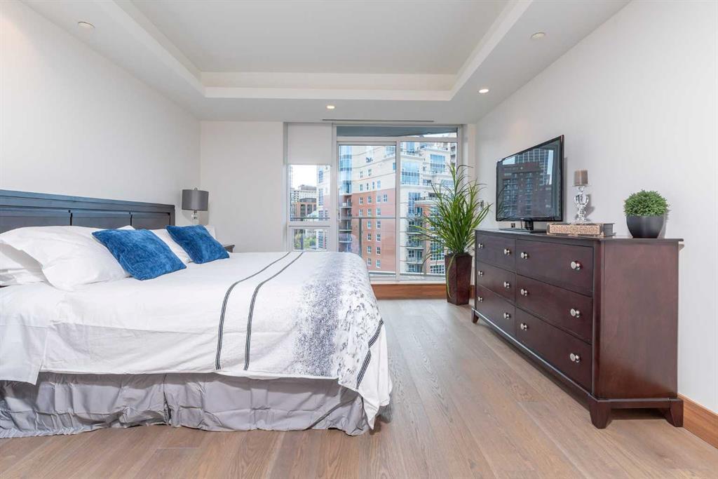 #807, 738 1 Avenue SW, Calagry, 2 Bedrooms Bedrooms, 0 ,2 BathroomsBathrooms,Condos/Townhouses,For Sale,The Concord,8,3389