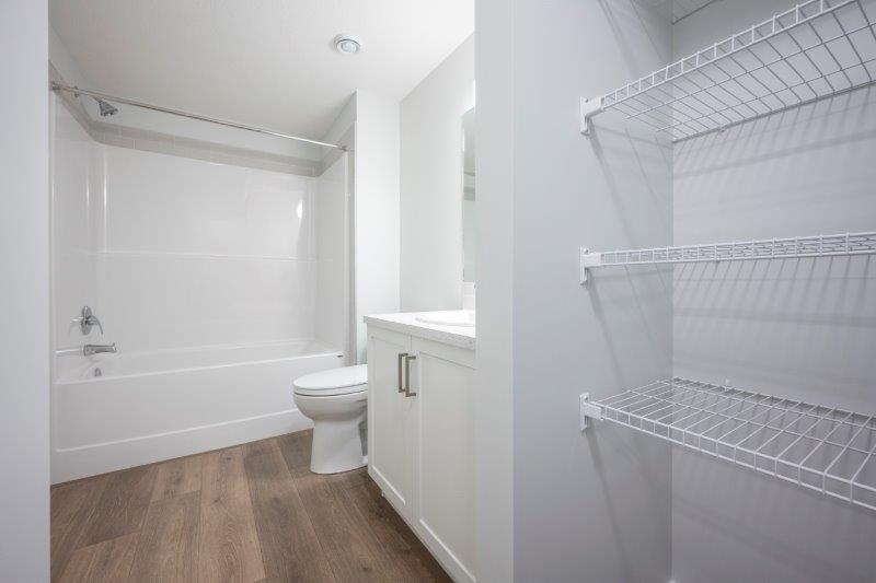 387 Magnolia Dr SE, Unit B, Calgary, 1 Bedroom Bedrooms, 0 ,1 BathroomBathrooms,Houses,For Rent,387 Magnolia Dr SE, Unit B,0,3390