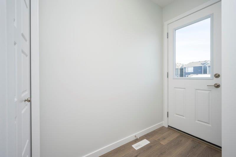 387 Magnolia Dr SE, Unit B, Calgary, 1 Bedroom Bedrooms, 0 ,1 BathroomBathrooms,Houses,For Rent,387 Magnolia Dr SE, Unit B,0,3390