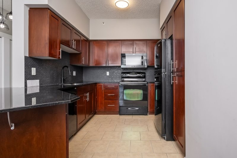 1317, 8710 Horton Rd SW, Calgary, 2 Bedrooms Bedrooms, 0 ,2 BathroomsBathrooms,Condos/Townhouses,For Rent,London Dominion,1317, 8710 Horton Rd SW,0,3391