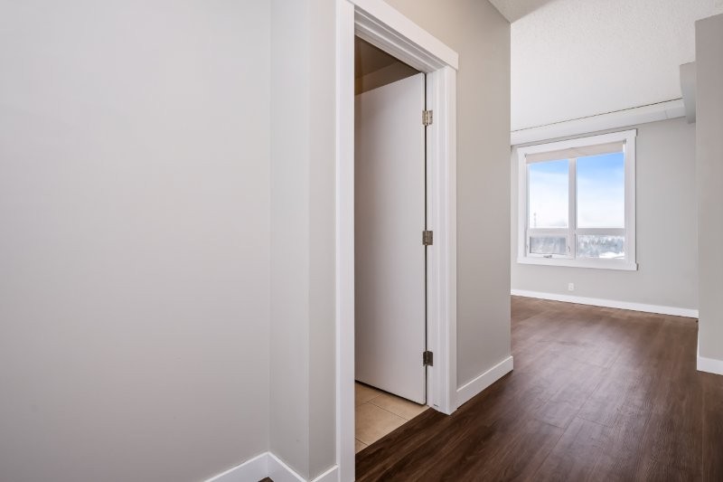 1317, 8710 Horton Rd SW, Calgary, 2 Bedrooms Bedrooms, 0 ,2 BathroomsBathrooms,Condos/Townhouses,For Rent,London Dominion,1317, 8710 Horton Rd SW,0,3391