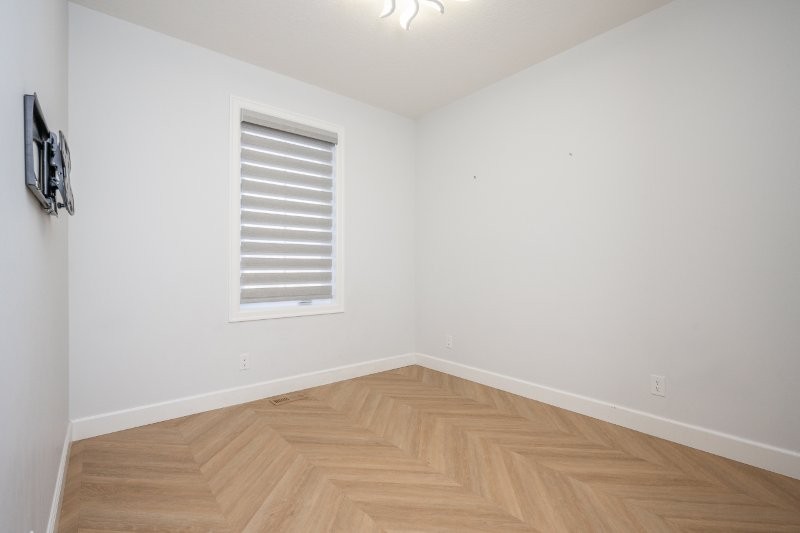 81 Yorkville Street SW, Calgary, 5 Bedrooms Bedrooms, 0 ,3 BathroomsBathrooms,Houses,For Rent,81 Yorkville Street SW,0,3394