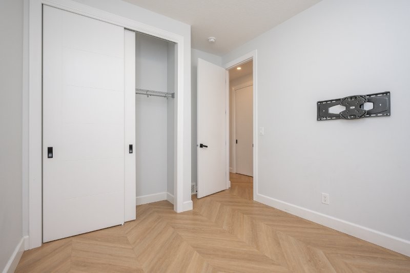 81 Yorkville Street SW, Calgary, 5 Bedrooms Bedrooms, 0 ,3 BathroomsBathrooms,Houses,For Rent,81 Yorkville Street SW,0,3394