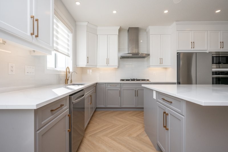 81 Yorkville Street SW, Calgary, 5 Bedrooms Bedrooms, 0 ,3 BathroomsBathrooms,Houses,For Rent,81 Yorkville Street SW,0,3394