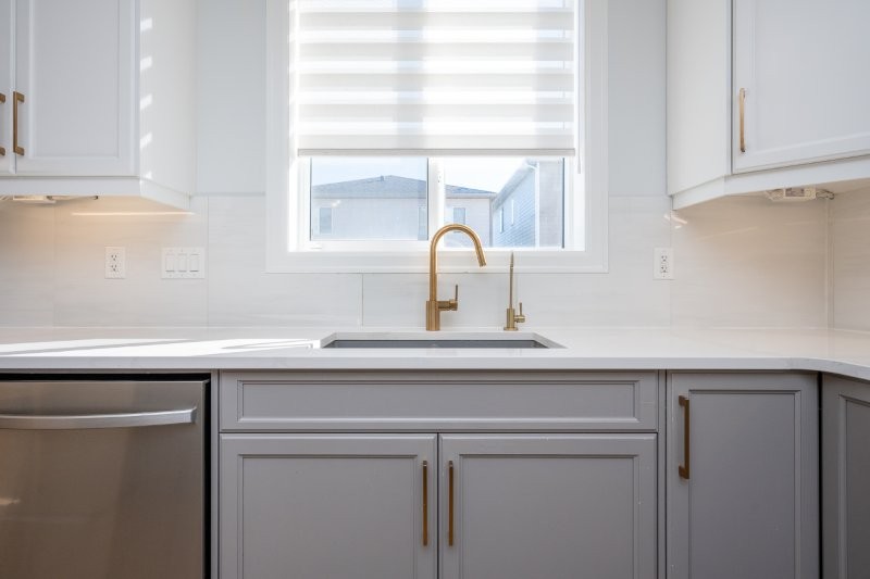 81 Yorkville Street SW, Calgary, 5 Bedrooms Bedrooms, 0 ,3 BathroomsBathrooms,Houses,For Rent,81 Yorkville Street SW,0,3394