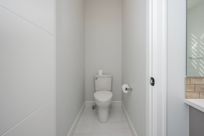 81 Yorkville Street SW, Calgary, 5 Bedrooms Bedrooms, 0 ,3 BathroomsBathrooms,Houses,For Rent,81 Yorkville Street SW,0,3394