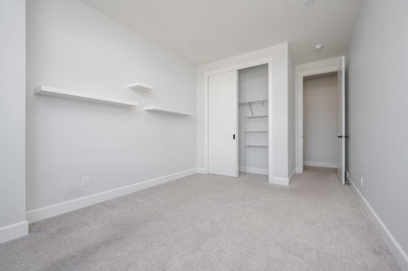 81 Yorkville Street SW, Calgary, 5 Bedrooms Bedrooms, 0 ,3 BathroomsBathrooms,Houses,For Rent,81 Yorkville Street SW,0,3394