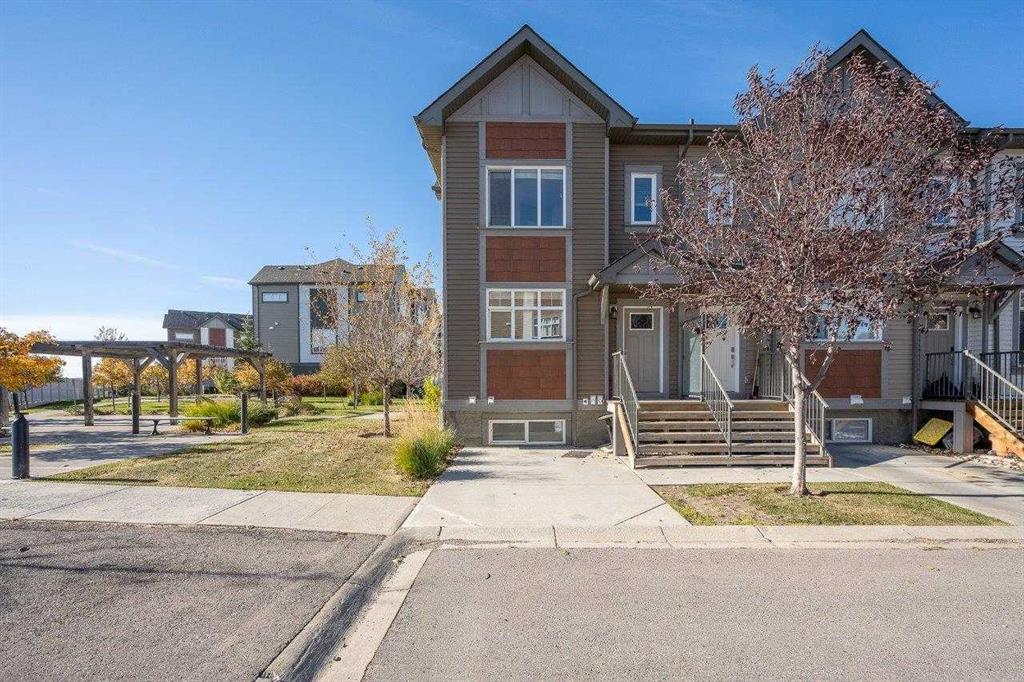 203 Copperstone Park SE, Calgary, 4 Bedrooms Bedrooms, 0 ,2 BathroomsBathrooms,Condos/Townhouses,For Sale,0,3397