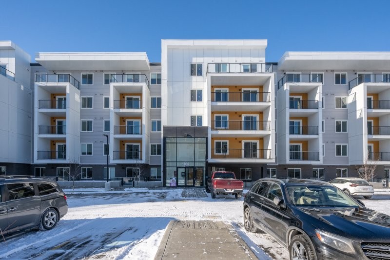 1317, 63 Corner Cres NE, Calgary, 2 Bedrooms Bedrooms, 0 ,1 BathroomBathrooms,Condos/Townhouses,For Rent,Myne,1317, 63 Corner Cres NE,0,3398