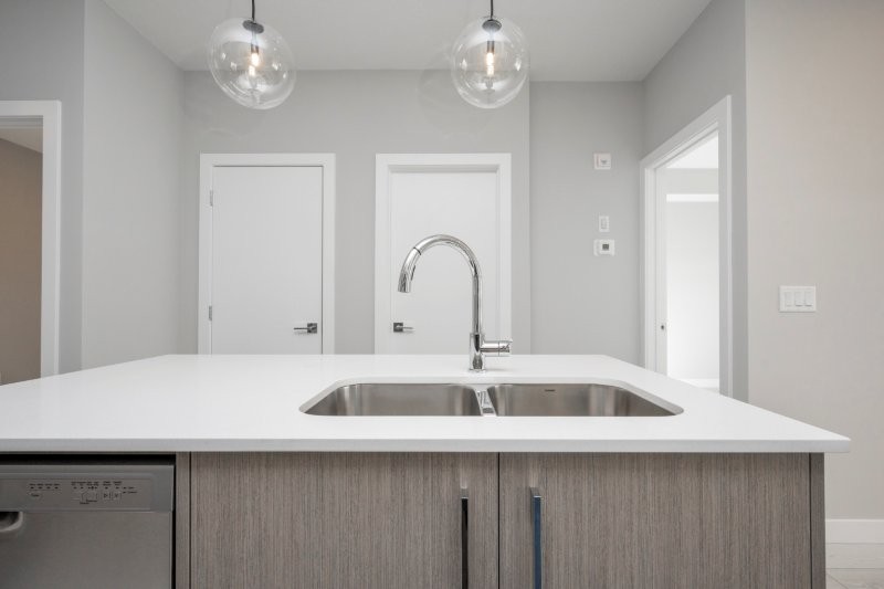 1317, 63 Corner Cres NE, Calgary, 2 Bedrooms Bedrooms, 0 ,1 BathroomBathrooms,Condos/Townhouses,For Rent,Myne,1317, 63 Corner Cres NE,0,3398