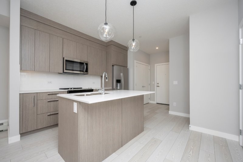 1317, 63 Corner Cres NE, Calgary, 2 Bedrooms Bedrooms, 0 ,1 BathroomBathrooms,Condos/Townhouses,For Rent,Myne,1317, 63 Corner Cres NE,0,3398