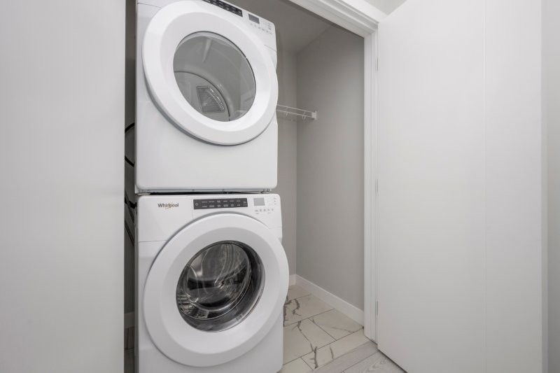 1317, 63 Corner Cres NE, Calgary, 2 Bedrooms Bedrooms, 0 ,1 BathroomBathrooms,Condos/Townhouses,For Rent,Myne,1317, 63 Corner Cres NE,0,3398