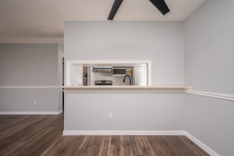 406, 11 Dover Point SE, Calgary, 2 Bedrooms Bedrooms, 0 ,2 BathroomsBathrooms,Condos/Townhouses,For Rent,Point of View,406, 11 Dover Point SE,0,3402