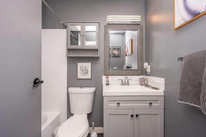 406, 11 Dover Point SE, Calgary, 2 Bedrooms Bedrooms, 0 ,2 BathroomsBathrooms,Condos/Townhouses,For Rent,Point of View,406, 11 Dover Point SE,0,3402