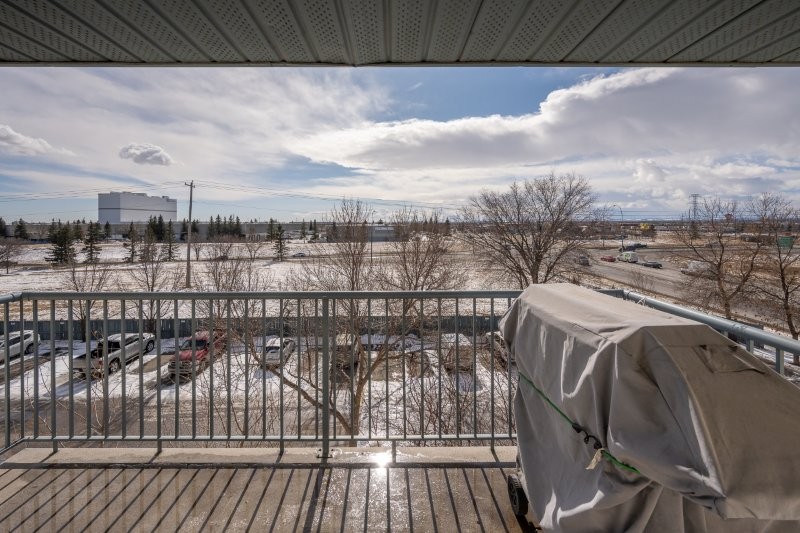406, 11 Dover Point SE, Calgary, 2 Bedrooms Bedrooms, 0 ,2 BathroomsBathrooms,Condos/Townhouses,For Rent,Point of View,406, 11 Dover Point SE,0,3402
