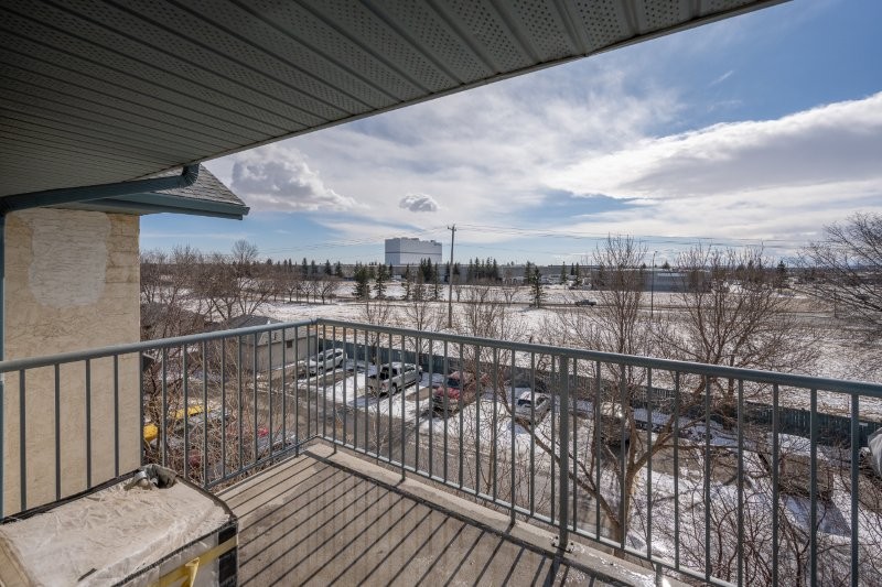 406, 11 Dover Point SE, Calgary, 2 Bedrooms Bedrooms, 0 ,2 BathroomsBathrooms,Condos/Townhouses,For Rent,Point of View,406, 11 Dover Point SE,0,3402