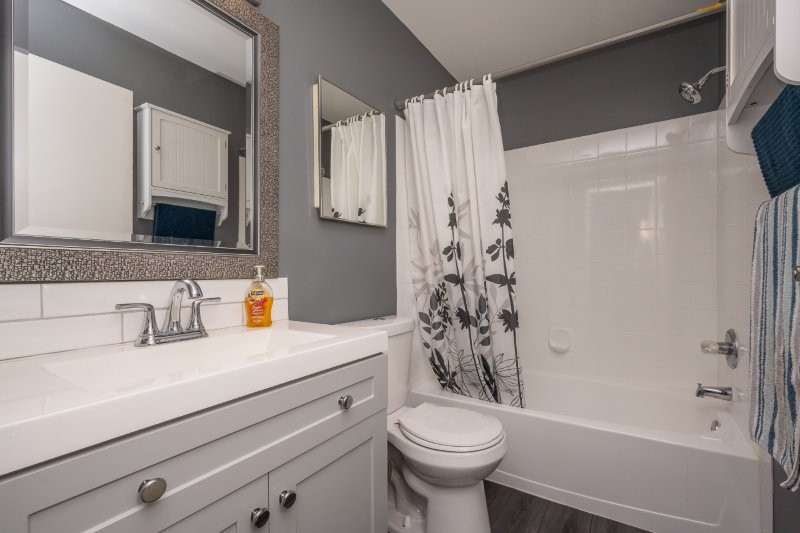 406, 11 Dover Point SE, Calgary, 2 Bedrooms Bedrooms, 0 ,2 BathroomsBathrooms,Condos/Townhouses,For Rent,Point of View,406, 11 Dover Point SE,0,3402