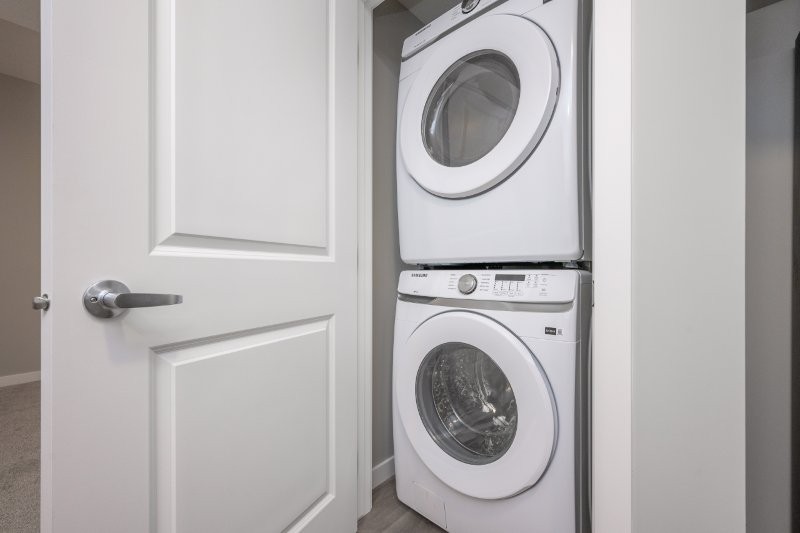 118 Finch Gardens SE, Calgary, 2 Bedrooms Bedrooms, 0 ,1 BathroomBathrooms,Houses,For Rent,118 Finch Gardens SE,0,3403