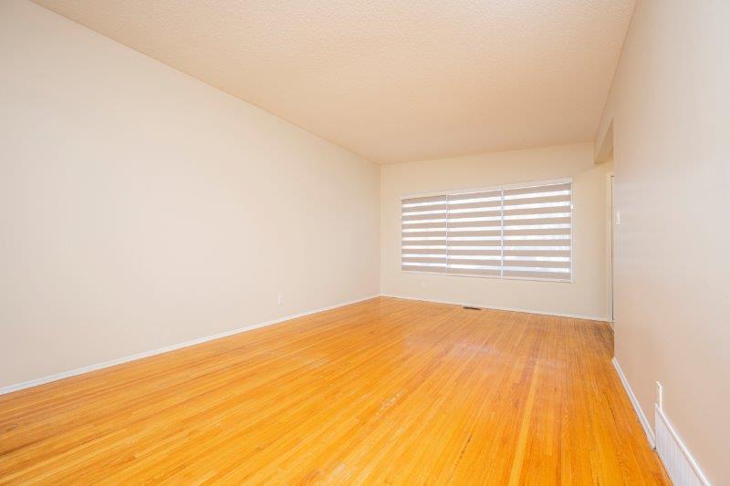 7108 Hunterville Rd NW (Main Floor), Calgary, 3 Bedrooms Bedrooms, 0 ,1 BathroomBathrooms,Houses,For Rent,7108 Hunterville Rd NW (Main Floor),0,3404