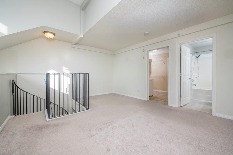 #317, 1808 36 Ave SW, Calgary, 1 Bedroom Bedrooms, 0 ,1.5 BathroomsBathrooms,Condos/Townhouses,For Rent,GATEWAY MARDA LOOP,#317, 1808 36 Ave SW,0,1262