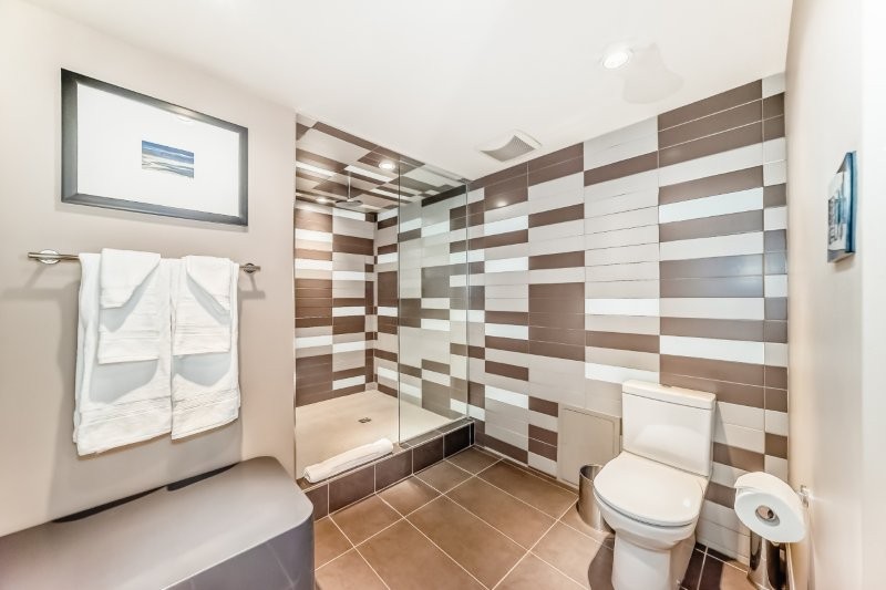 13 Avenue SW 720, Calgary, 3 Bedrooms Bedrooms, 0 ,2 BathroomsBathrooms,Condos/Townhouses,For Rent,The Estate,720,11,3409