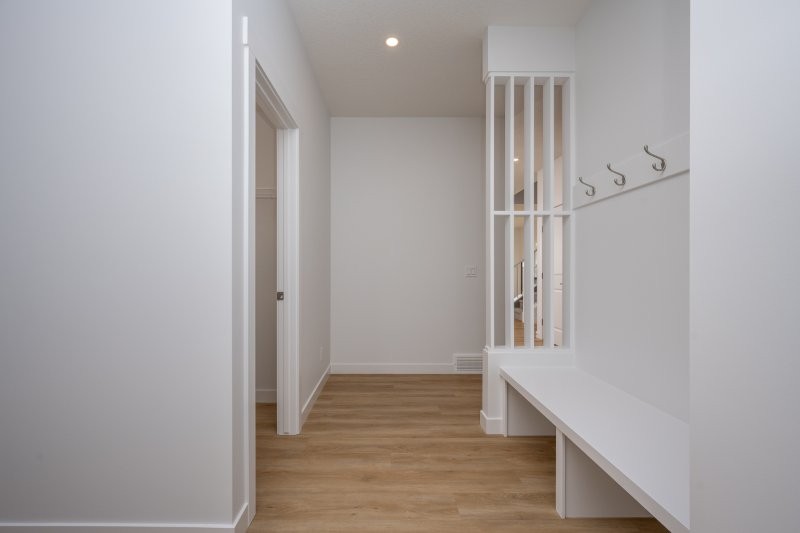 19 Chelsea Port Link, Chestermere, 4 Bedrooms Bedrooms, 0 ,2 BathroomsBathrooms,Houses,For Rent,19 Chelsea Port Link,0,3412