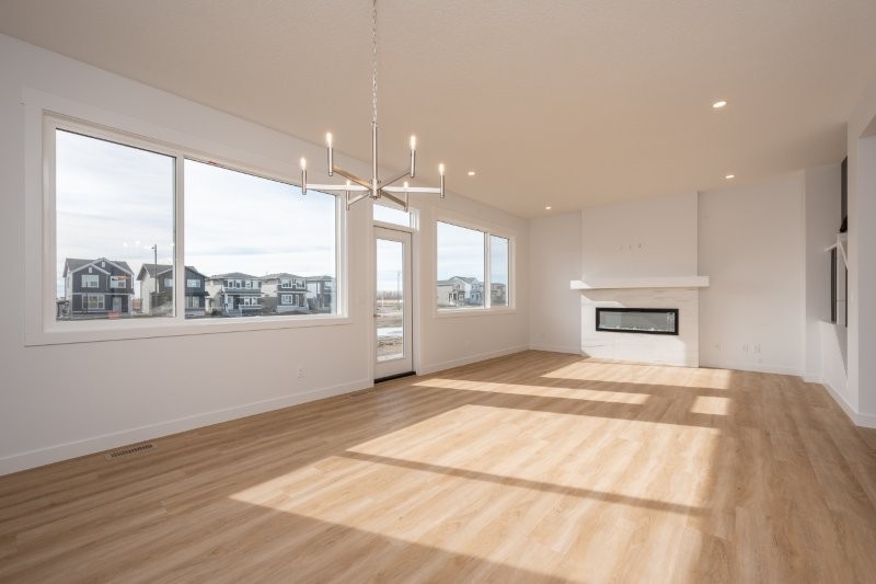 19 Chelsea Port Link, Chestermere, 4 Bedrooms Bedrooms, 0 ,2 BathroomsBathrooms,Houses,For Rent,19 Chelsea Port Link,0,3412