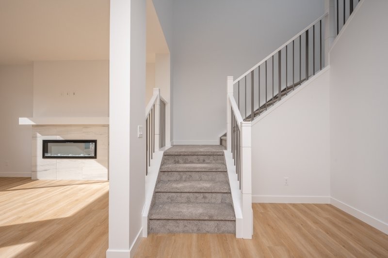 19 Chelsea Port Link, Chestermere, 4 Bedrooms Bedrooms, 0 ,2 BathroomsBathrooms,Houses,For Rent,19 Chelsea Port Link,0,3412