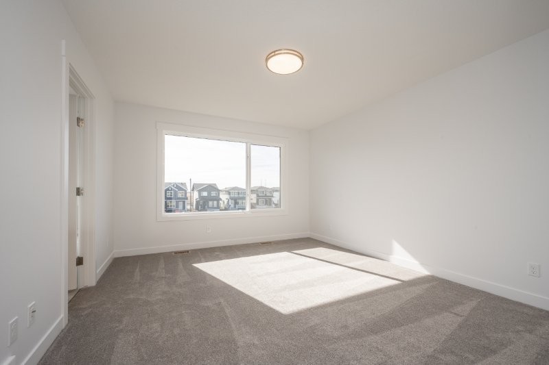 19 Chelsea Port Link, Chestermere, 4 Bedrooms Bedrooms, 0 ,2 BathroomsBathrooms,Houses,For Rent,19 Chelsea Port Link,0,3412