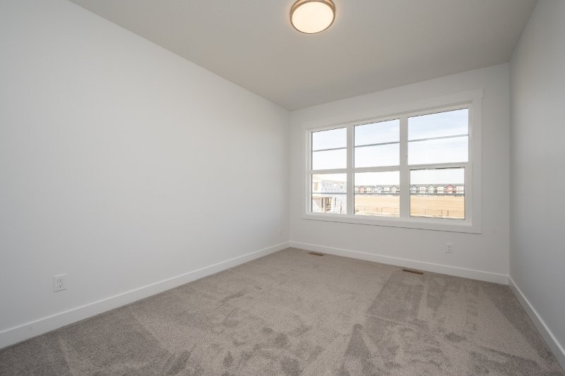 19 Chelsea Port Link, Chestermere, 4 Bedrooms Bedrooms, 0 ,2 BathroomsBathrooms,Houses,For Rent,19 Chelsea Port Link,0,3412