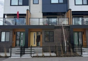 #302, 8535 19 Avenue SE, Calgary, 4 Bedrooms Bedrooms, 0 ,3 BathroomsBathrooms,Condos/Townhouses,For Sale,1,3442