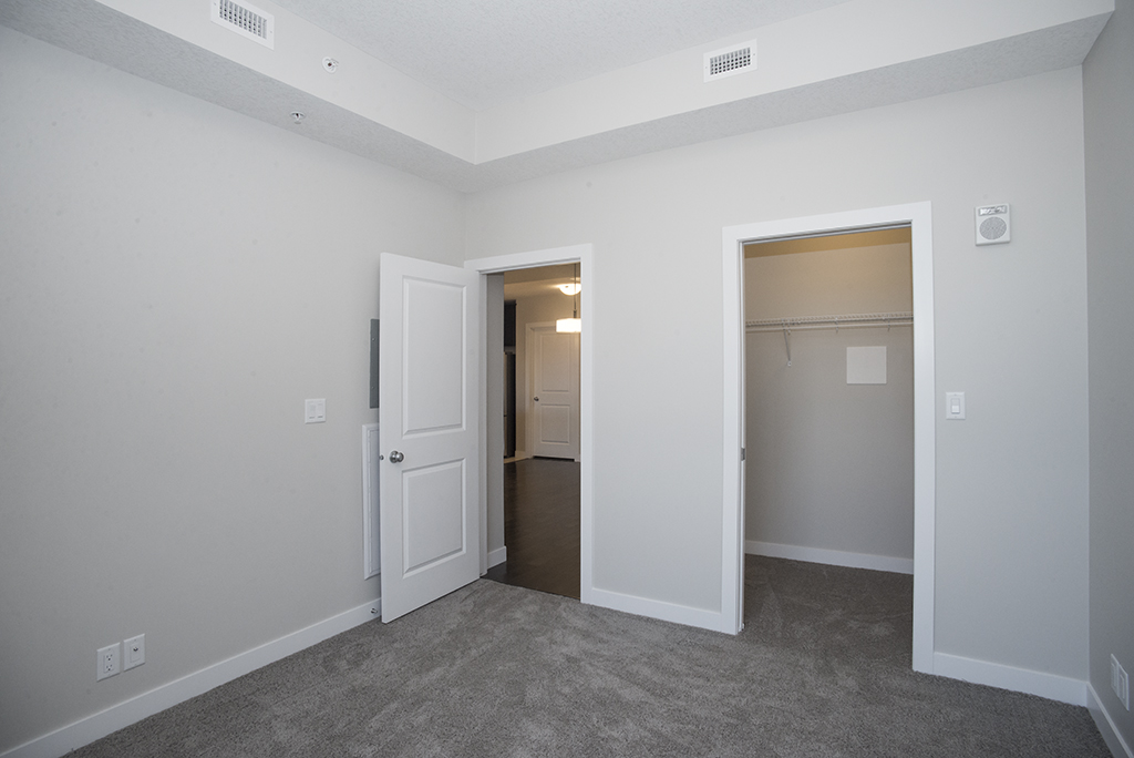 # 801, 24 Varsity Estates Circle NW, Calgary, 2 Bedrooms Bedrooms, ,2 BathroomsBathrooms,Condos/Townhouses,Rented,GROVES OF VARSITY,# 801, 24 Varsity Estates Circle NW,1268