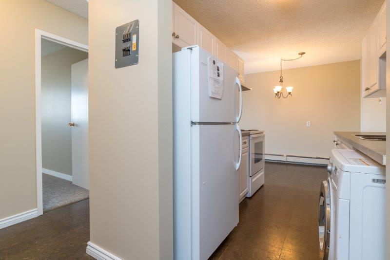 414, 3420 50 Street NW, Calgary, 2 Bedrooms Bedrooms, ,1 BathroomBathrooms,Condos/Townhouses,For Rent,MOUNTAIN VIEW ESTATES,414, 3420 50 Street NW,1320