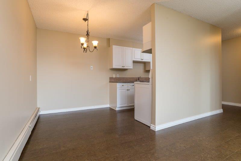 414, 3420 50 Street NW, Calgary, 2 Bedrooms Bedrooms, ,1 BathroomBathrooms,Condos/Townhouses,For Rent,MOUNTAIN VIEW ESTATES,414, 3420 50 Street NW,1320