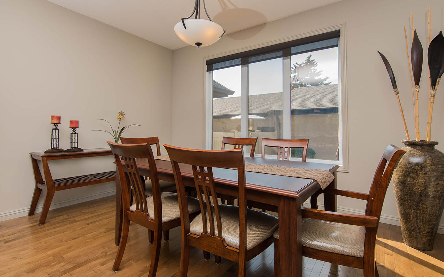 9 Lewis Mackenzie Place SW, Calgary, 3 Bedrooms Bedrooms, ,3.5 BathroomsBathrooms,Condos/Townhouses,For Rent,GARRISON GREEN,9 Lewis Mackenzie Place SW,1031