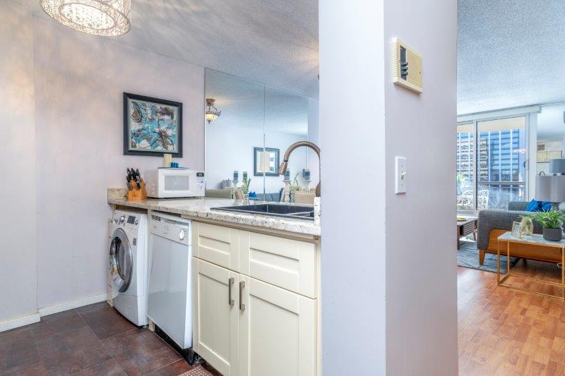 #1006, 783-3 Ave SW, Calgary, 1 Bedroom Bedrooms, 0 ,1 BathroomBathrooms,Condos/Townhouses,For Rent,PRINCE’S CROSSING ,#1006, 783-3 Ave SW,0,1340