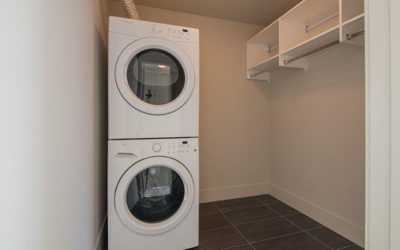 805, 1087 2 Ave NW, Calgary, 2.5 Bedrooms Bedrooms, ,2 BathroomsBathrooms,Condos/Townhouses,Rented,THE LIDO,805, 1087 2 Ave NW,1386