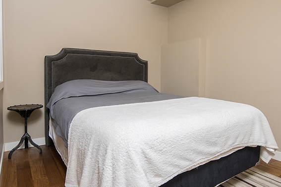 104, 836 Royal Ave SW, Calgary, 1 Bedroom Bedrooms, ,1 BathroomBathrooms,Condos/Townhouses,For Rent,UNO,104, 836 Royal Ave SW,1414