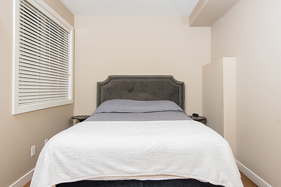 104, 836 Royal Ave SW, Calgary, 1 Bedroom Bedrooms, ,1 BathroomBathrooms,Condos/Townhouses,For Rent,UNO,104, 836 Royal Ave SW,1414