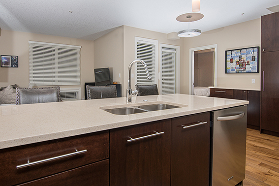 104, 836 Royal Ave SW, Calgary, 1 Bedroom Bedrooms, ,1 BathroomBathrooms,Condos/Townhouses,For Rent,UNO,104, 836 Royal Ave SW,1414