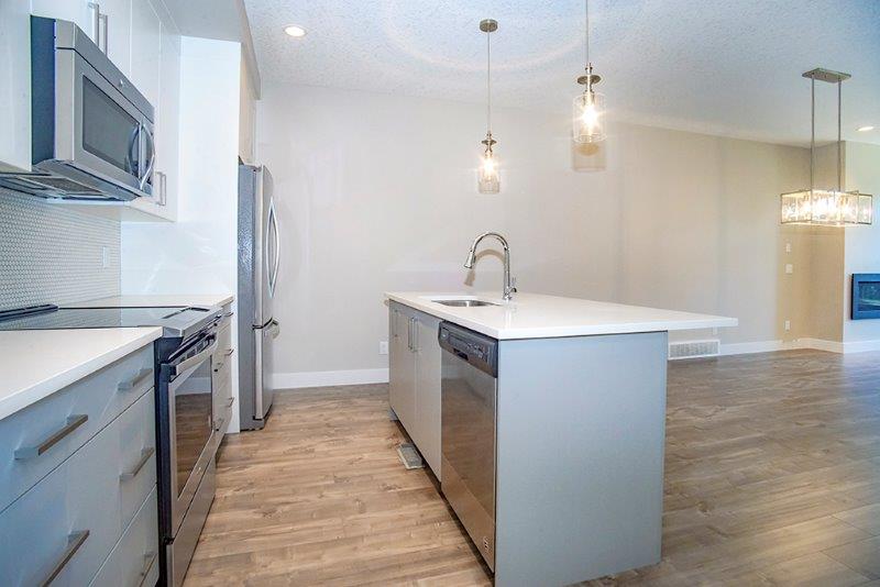 2925, 15 Street SW, Calgary, 3.5 Bedrooms Bedrooms, ,3.5 BathroomsBathrooms,Condos/Townhouses,For Rent,URBAN LOOP ,2925, 15 Street SW,1416