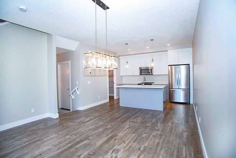 2925, 15 Street SW, Calgary, 3.5 Bedrooms Bedrooms, ,3.5 BathroomsBathrooms,Condos/Townhouses,For Rent,URBAN LOOP ,2925, 15 Street SW,1416