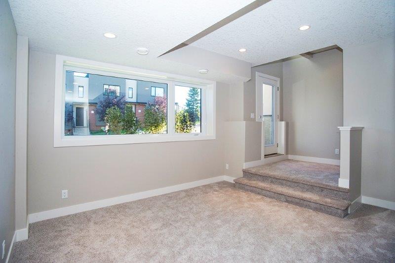 2925, 15 Street SW, Calgary, 3.5 Bedrooms Bedrooms, ,3.5 BathroomsBathrooms,Condos/Townhouses,For Rent,URBAN LOOP ,2925, 15 Street SW,1416