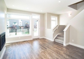 2925, 15 Street SW, Calgary, 3.5 Bedrooms Bedrooms, ,3.5 BathroomsBathrooms,Condos/Townhouses,For Rent,URBAN LOOP ,2925, 15 Street SW,1416