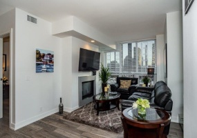 #545, 222 Riverfront Ave SW, Calgary, 2 Bedrooms Bedrooms, ,2 BathroomsBathrooms,Condos/Townhouses,For Rent,WATERFRONT – FLATS,#545, 222 Riverfront Ave SW,1445